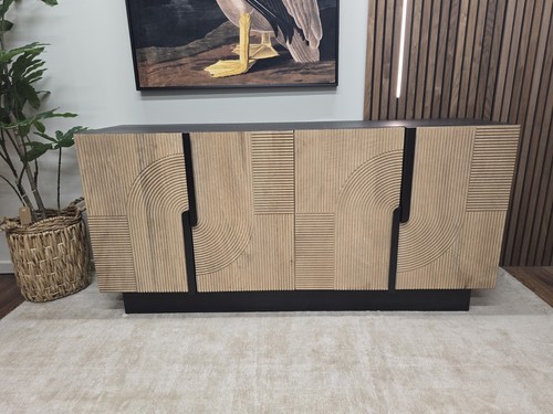 Designer label iconic door - designer,