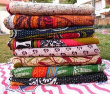 Lot 40 Pcs Twin Vintage Quilt