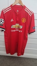 Man Utd player issue shirt signed by Juan Mata