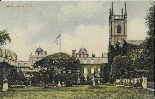 Badminton house - badminton,
