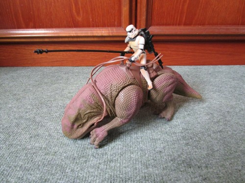 Star wars dewback with - star,