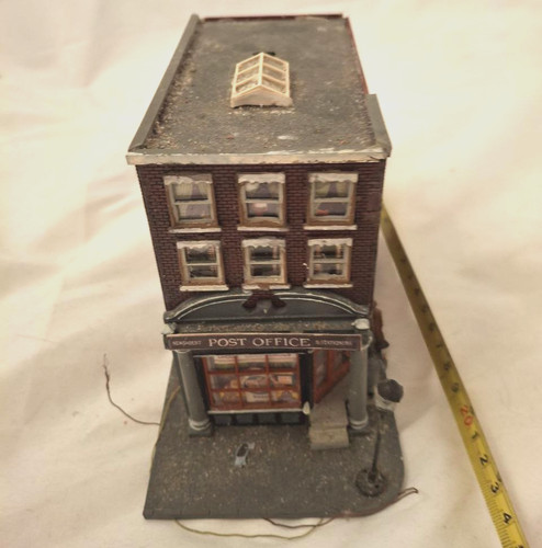 Model train row house - row, post