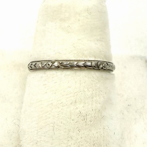 Antique 18k white gold - 18k,