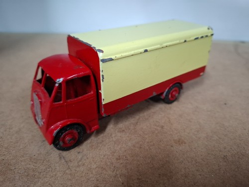 Dinky toys 917 guy - toys, lorry