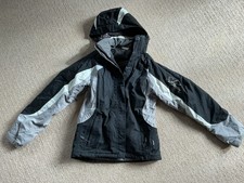 Salomon Ladies Ski/snowboard Jacket.