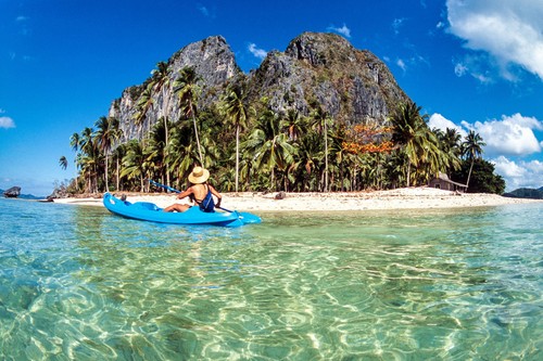 Sea kayaking nido - kayaking, el