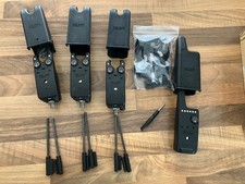 Delkim Txi-D white Bite Alarms X3 with Receiver