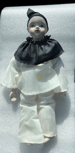 Vintage china pierrot clown - vintage,