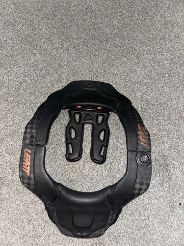 Leatt neck brace - gpx, 6.5