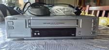 SANYO NICAM HI-FI STEREO VHR