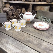 Laura Ashley Hens 1995 Rustic