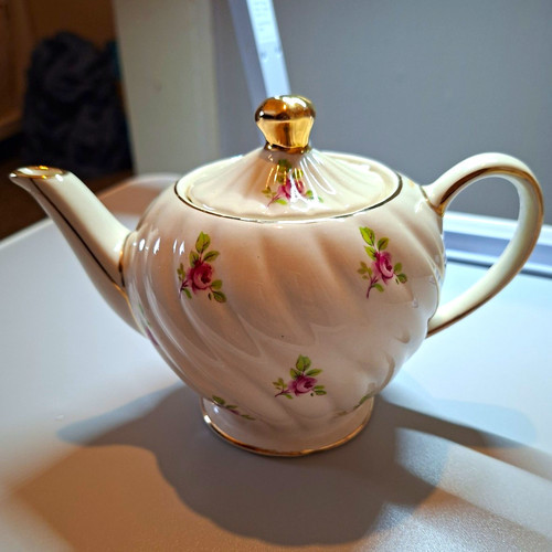 Sadler floral teapot - with, lid