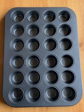 Jamie Oliver Mini Muffin 24 Cupcake Non-Stick  tray 