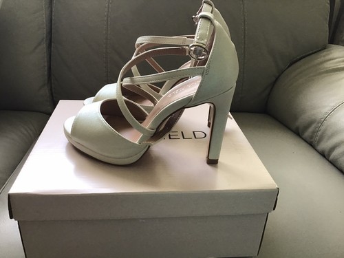 Ladies size ivory white - 2,