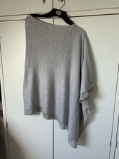 NEW WITHOUT TAGS- Paul Costelloe Living- Grey Cashmere Mix Poncho Shawl S/M