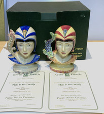 Peggy Davies Ceramics:Queens