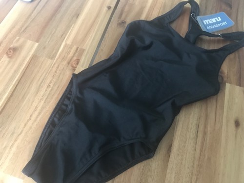 Maru black pacer swimming - black,