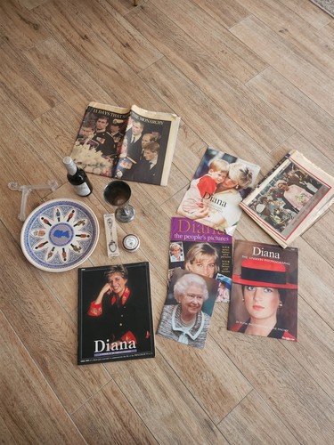 Royal family memorabilia - royal,