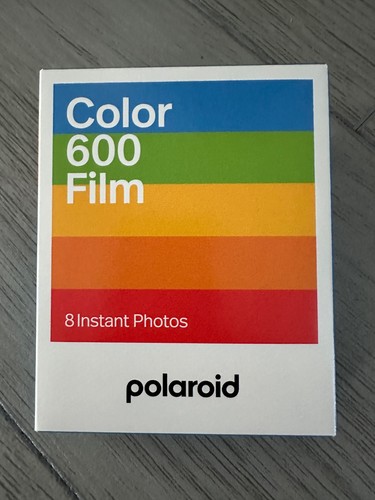 New sealed polaroid 600 - 600, color