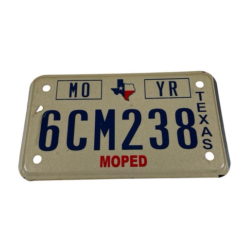 Vtg y2k moped - license, plate