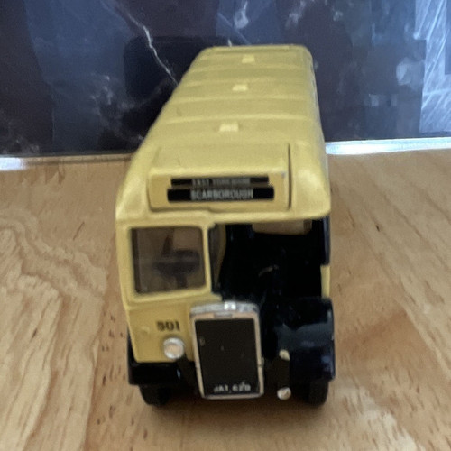 Corgi diecast bus model - corgi,
