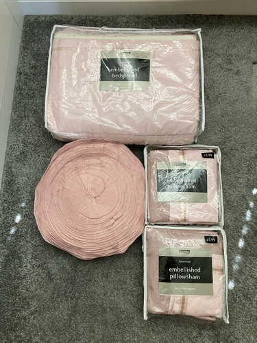 Dunelm kingsize embellished - dunelm,