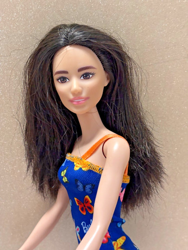 Barbie doll blue - barbie, (preloved)