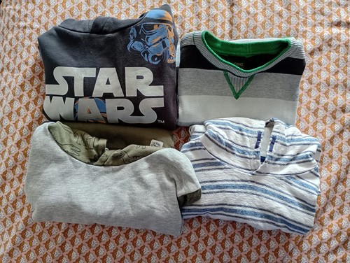 Boys bundle hoodies - 8-10,