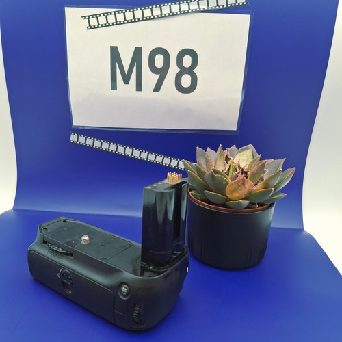Nikon d80 battery grip - nikon,