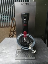 NO921 INSTANTA CTS17F (3001F)  WATER BOILER 3KW  17 LITRES 250MM X 460MM X 670MM