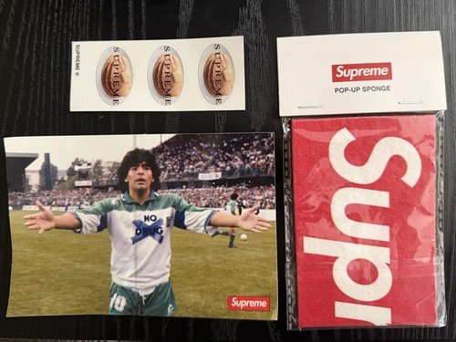 Supreme ss25 pop - supreme, pop-up