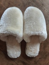 Ladies Slippers Cream Faux Fur
