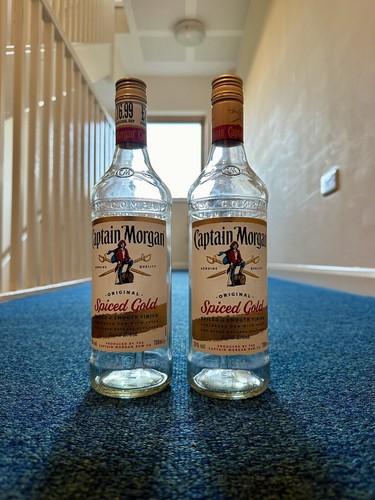 Empty captain morgan - x,