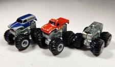  Micro Monster Trucks Grave