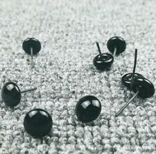 Black glass pin  eyes, 5