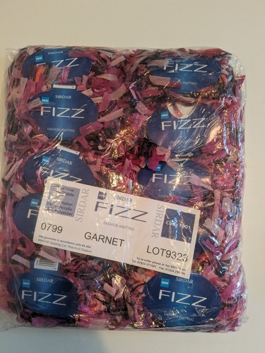 500g sirdar fizz 799 - 500g,