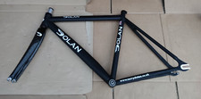 Dolan Alpina frame set + Dolan carbon forks, comes with bottom bracket and clamp