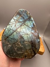 Crystal Freeform Labradorite
