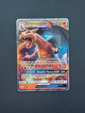 Charizard GX SM195 – Sun