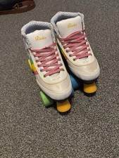 Women’s Roller skates