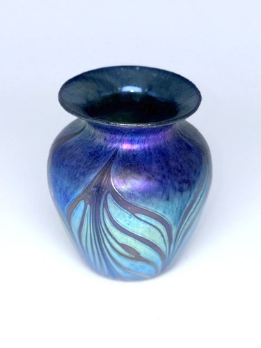 Blue aurene vase - aurene,