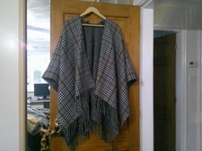 Ladies woolen wrap