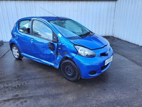 Toyota aygo 2009 2011 bumper - toyota, 2009-2011