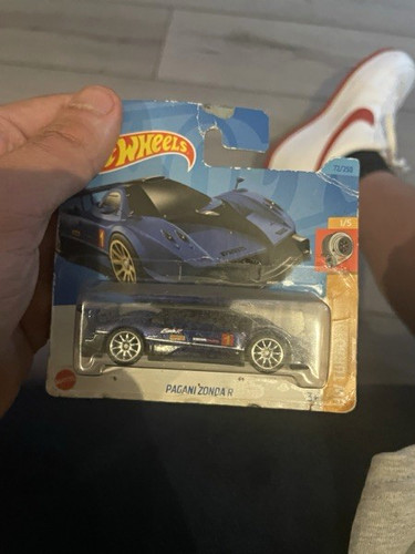 Hot wheels pagani - hot,