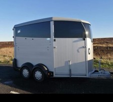 NEW Ifor Williams Hbx511 horse