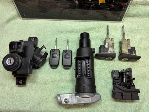Mercedes r129 complete lock - mercedes,