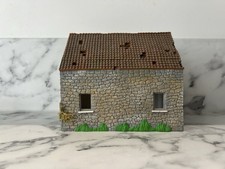 Hornby OO Gauge Skaledale R9647 Derelict Barn Farm