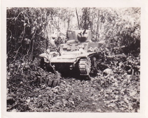 Original wwii photo stuart - wwii,