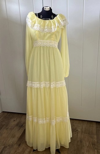 Vintage 1970 yellow - vintage,