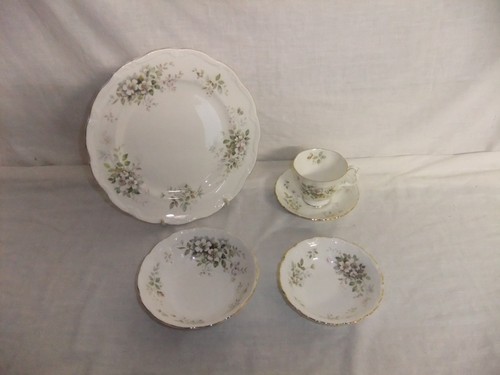 Royal albert haworth - royal,
